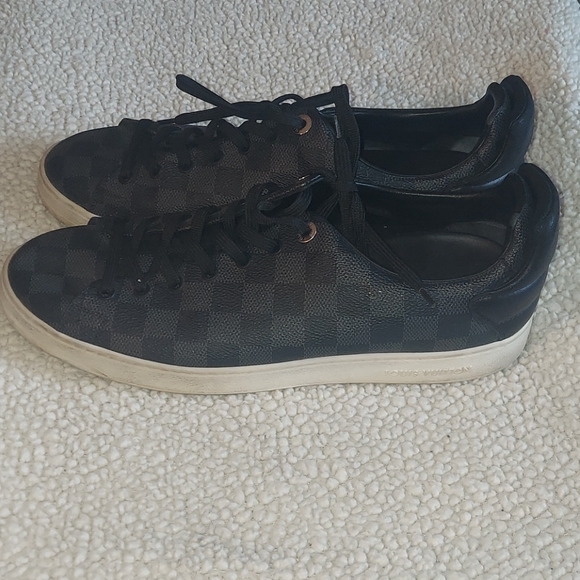 Louis Vuitton men's sneakers - Picture 3 of 11